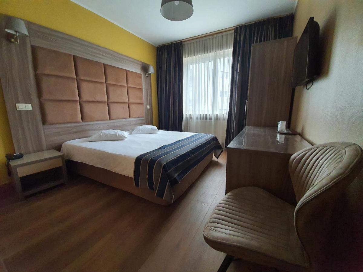 Saint-Gilles Hotel Midi-Zuid מראה חיצוני תמונה